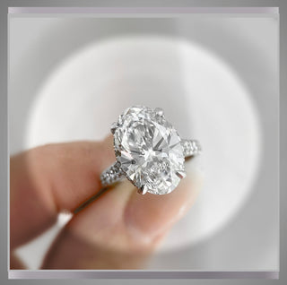 Just Reduced * 4.20 Carat Brilliant Cut Oval Diamond Solitaire Engagement Ring VS1  *** By Chelsea Leigh and Company