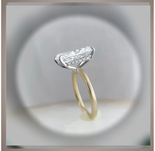 Clearance Sale ** Quick Ship ** 5.18 Ct Radiant  Cut Diamond Whisper Thin Solitaire Engagement Ring  VVS2 E *** By Chelsea Leigh and Company