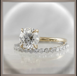 On Sale *** 2.10 Ct Brilliant Cut Round Diamond Solitaire with Diamond Collar Engagement Ring 14K  *** By Chelsea Leigh and Company