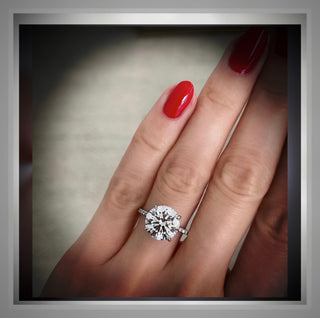On Sale *** 4.05 Carat Brilliant Cut Round Diamond Solitaire Engagement Ring   *** FREE WEDDING BAND*** By Chelsea Leigh and Company