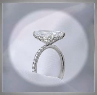On  SALE *** 6.00 carat Ct Elongated Cushion Cut Diamond Solitaire Engagement Ring VVS2 *** By Chelsea Leigh and Company