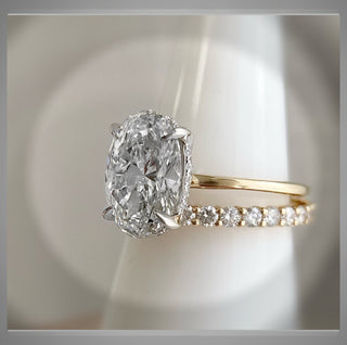 On SALE *** 3.20 Ct  Brilliant Cut Oval Diamond Solitaire Engagement Ring VVS2 D  *** By Chelsea Leigh and Company