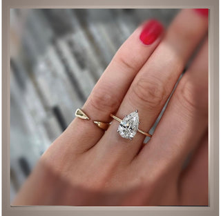OnSale***3.10 Ct  VS1 Brilliant Cut Pear Diamond Solitaire Engagement Ring *** By Chelsea Leigh and Company