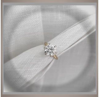 3.00 Ct Brilliant Cut Round Diamond  Solitaire 14K Yellow Gold