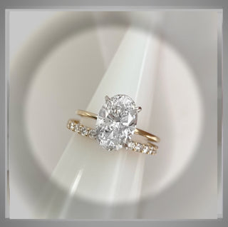 On Sale*** 2.60 Ct  Brilliant Cut Oval Diamond Solitaire Engagement Ring  *** By Chelsea Leigh and Company